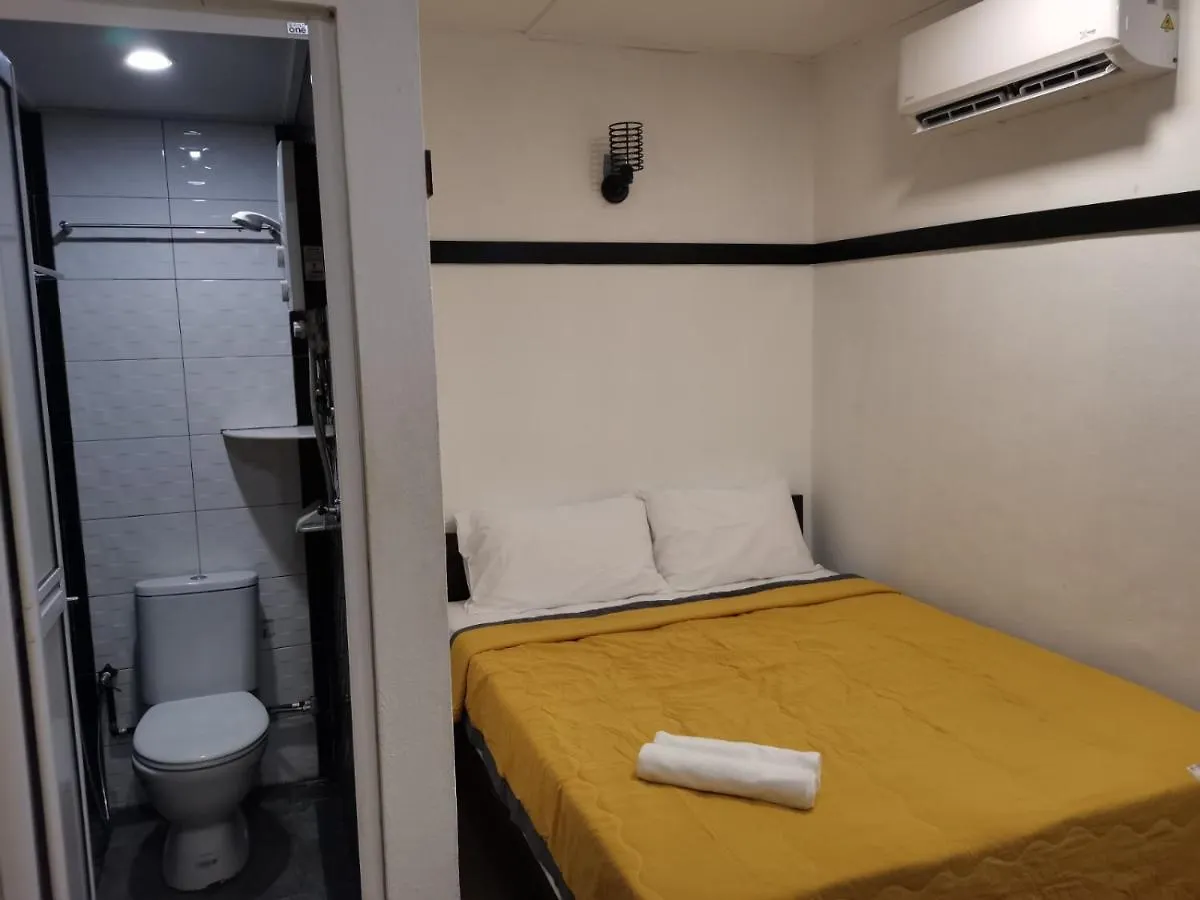 G Fortune Guest House+ 乔治敦